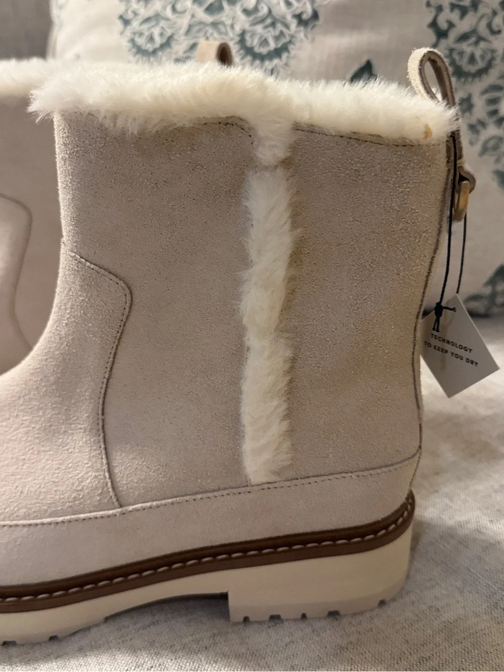New Cole Haan Waterproof Suede Leather & Faux fur Boots booties sand cream 8